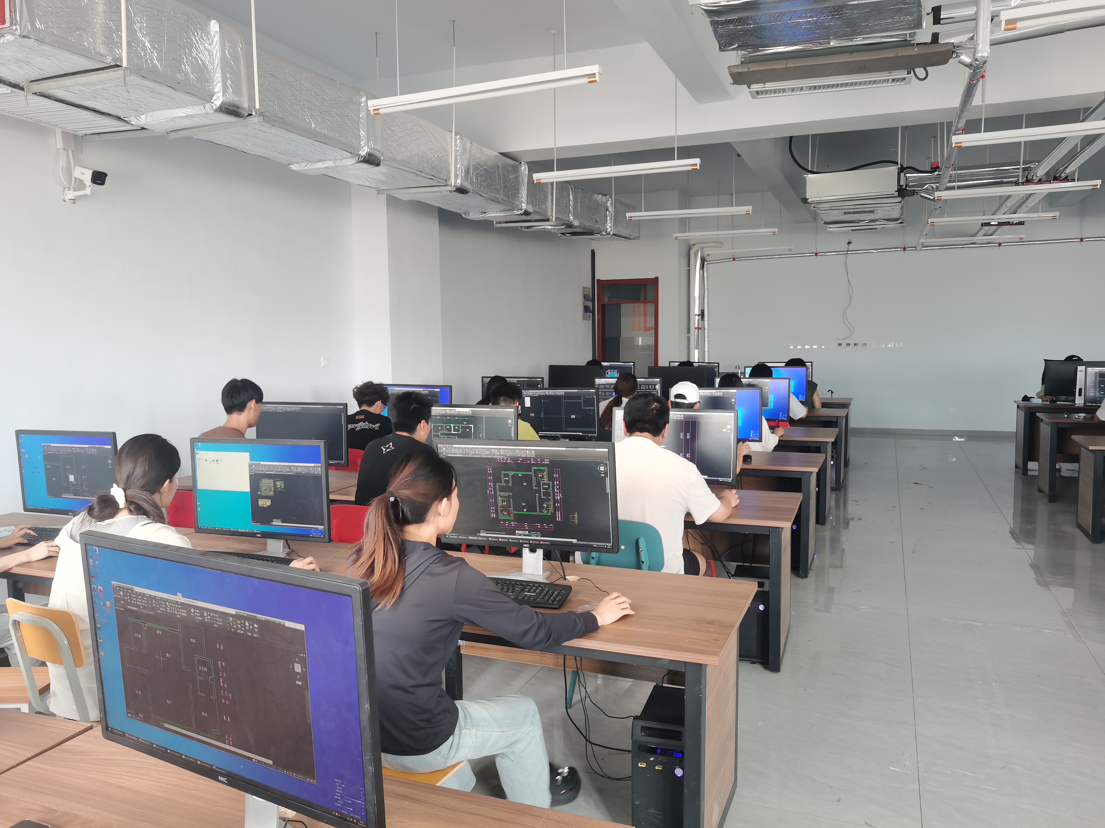 少妇被又大又粗又爽久久