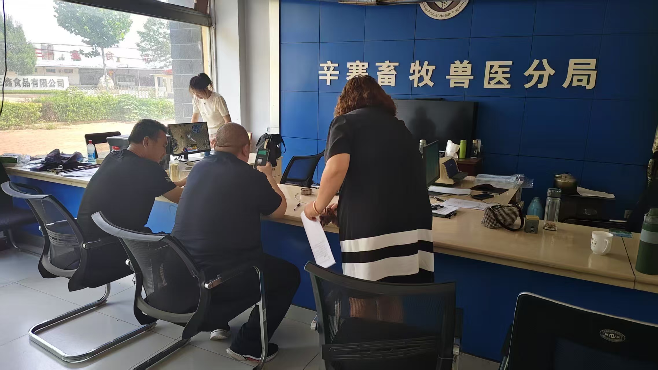 少妇被又大又粗又爽久久