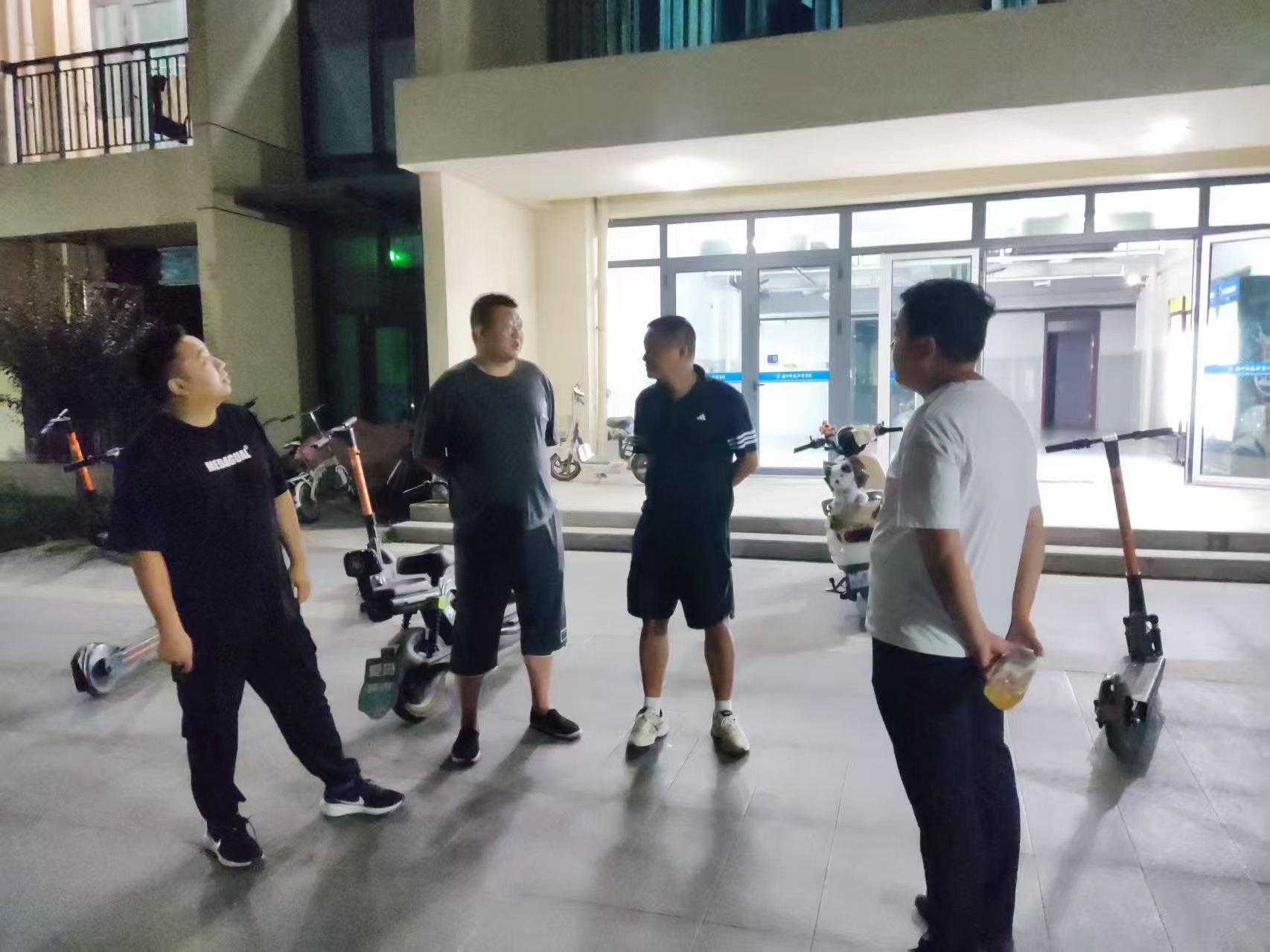 少妇被又大又粗又爽久久