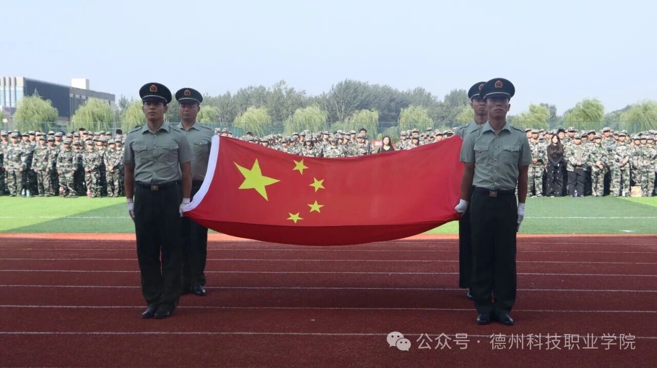 少妇被又大又粗又爽久久