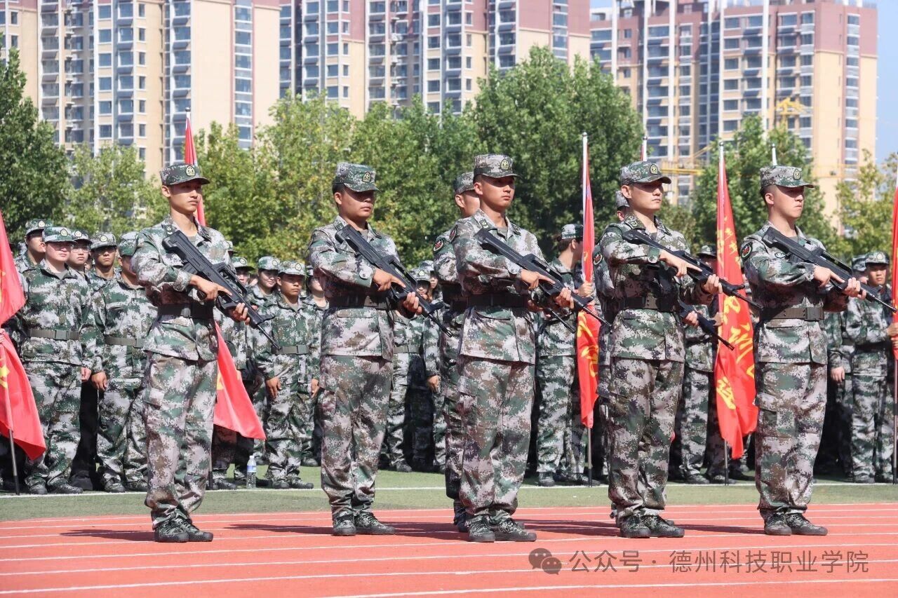 少妇被又大又粗又爽久久