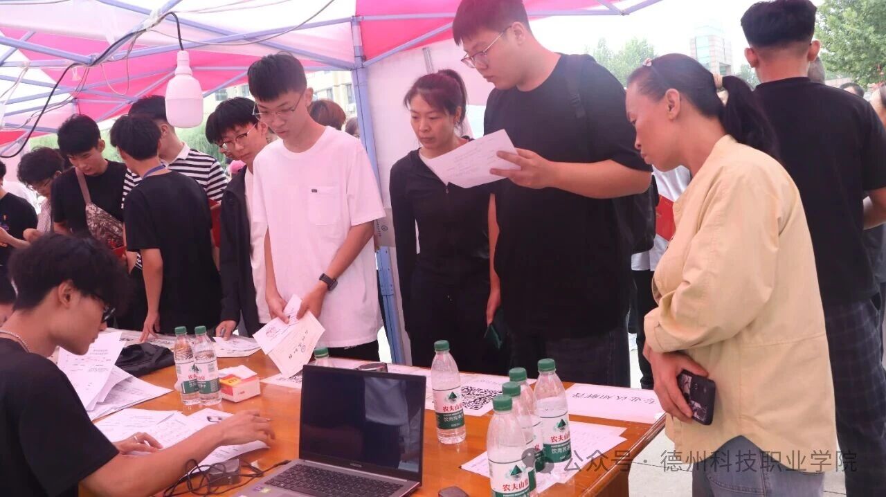 少妇被又大又粗又爽久久