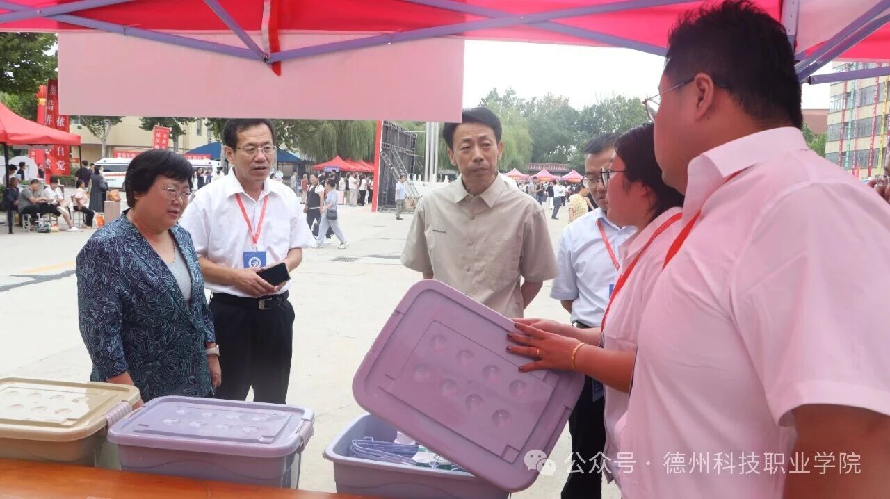 少妇被又大又粗又爽久久