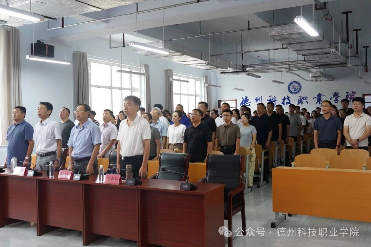 少妇被又大又粗又爽久久