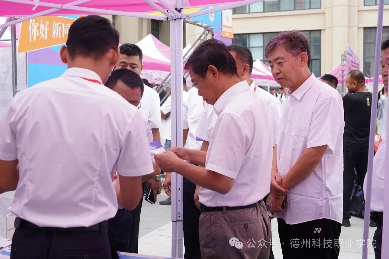 少妇被又大又粗又爽久久