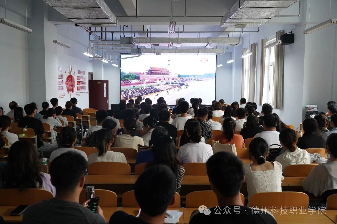 少妇被又大又粗又爽久久