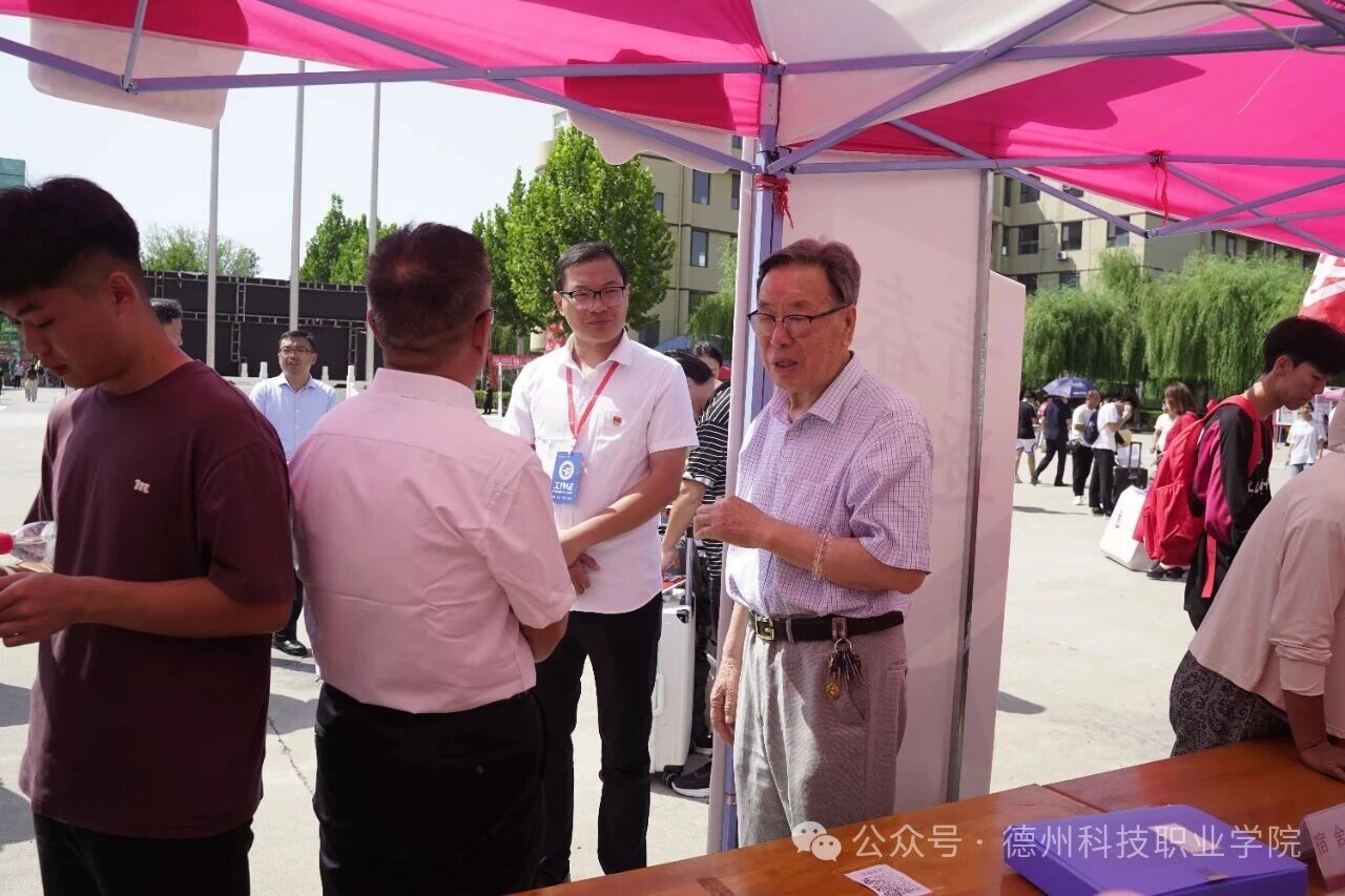 少妇被又大又粗又爽久久