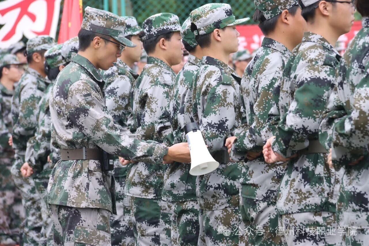 少妇被又大又粗又爽久久