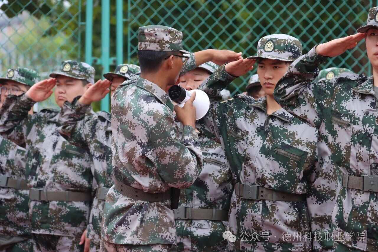 少妇被又大又粗又爽久久