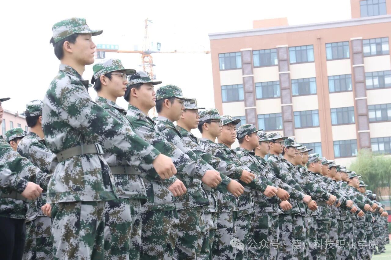 少妇被又大又粗又爽久久