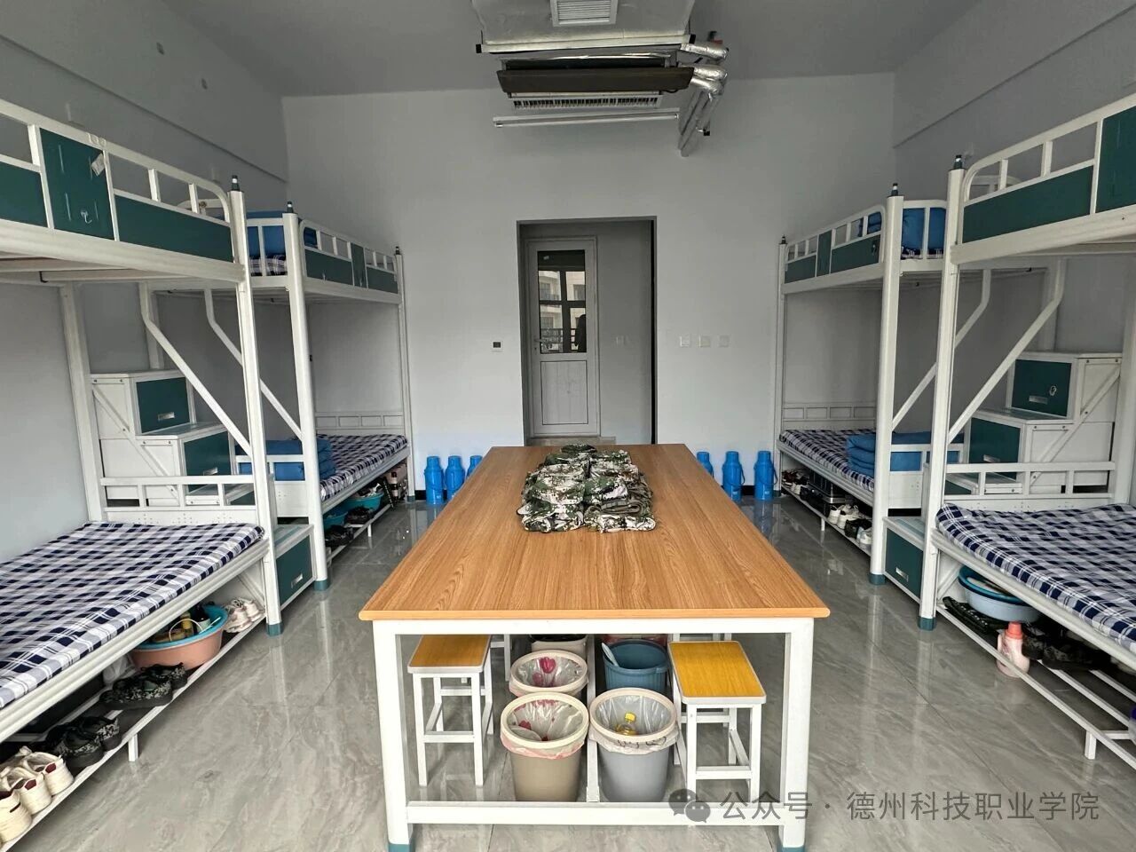 少妇被又大又粗又爽久久