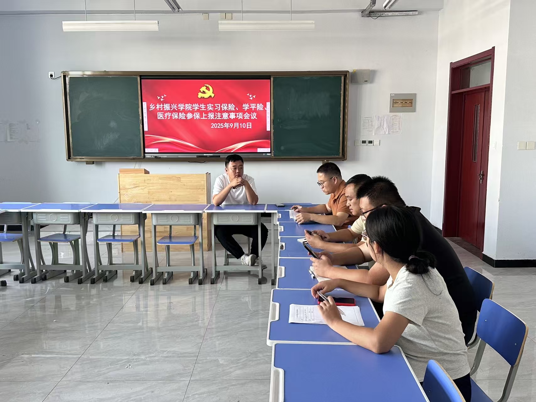 少妇被又大又粗又爽久久