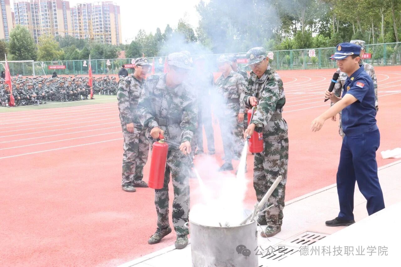 少妇被又大又粗又爽久久