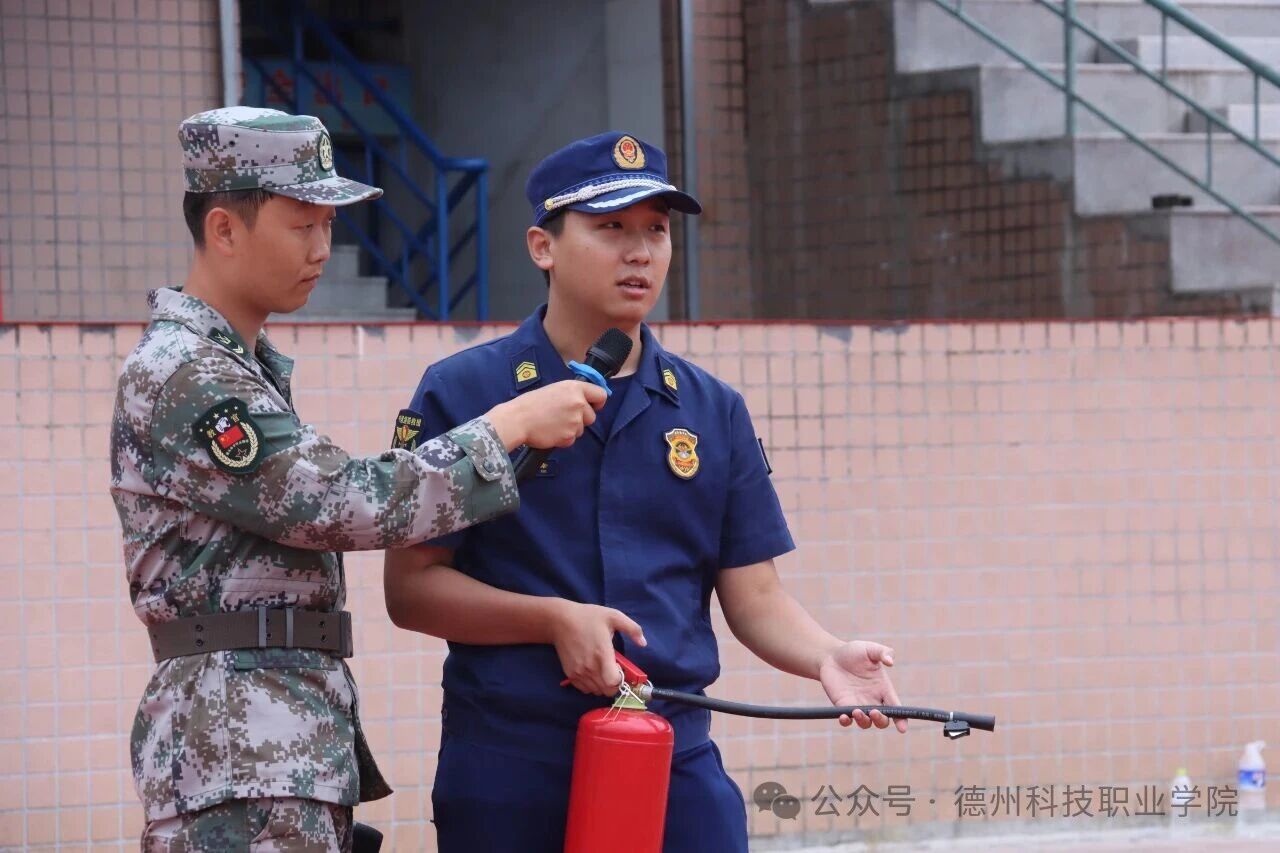 少妇被又大又粗又爽久久