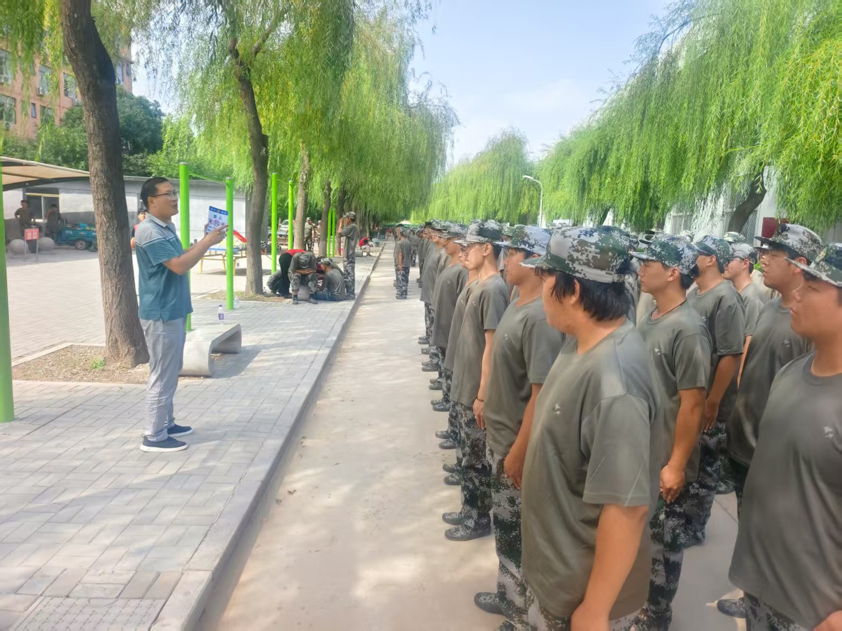 少妇被又大又粗又爽久久