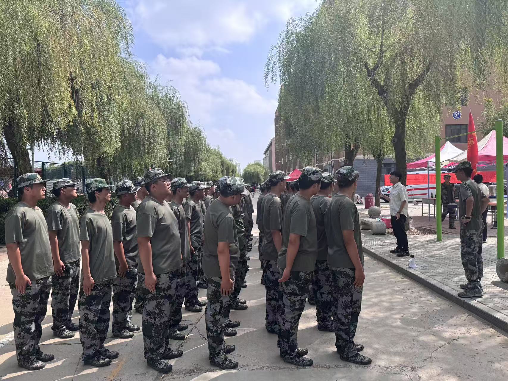 少妇被又大又粗又爽久久