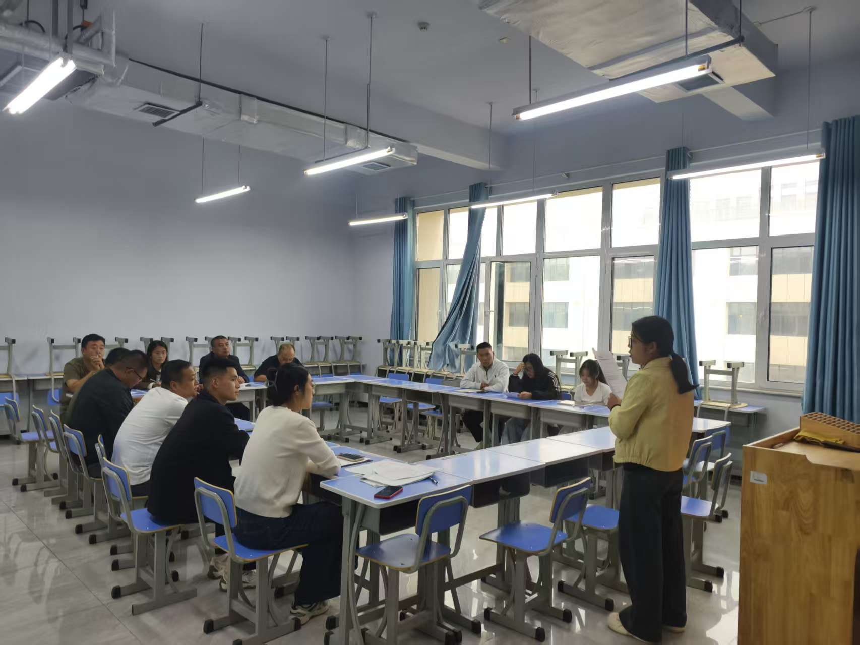 少妇被又大又粗又爽久久