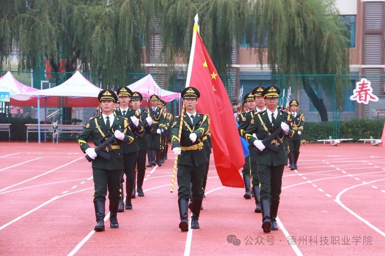 少妇被又大又粗又爽久久