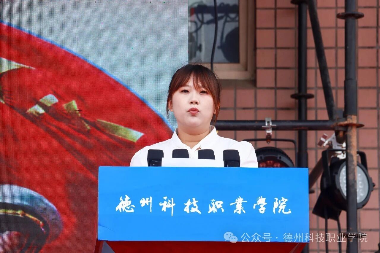 少妇被又大又粗又爽久久