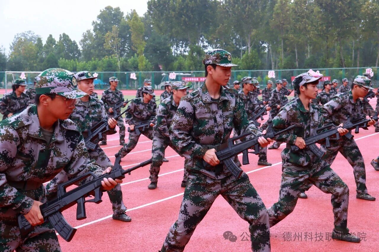 少妇被又大又粗又爽久久