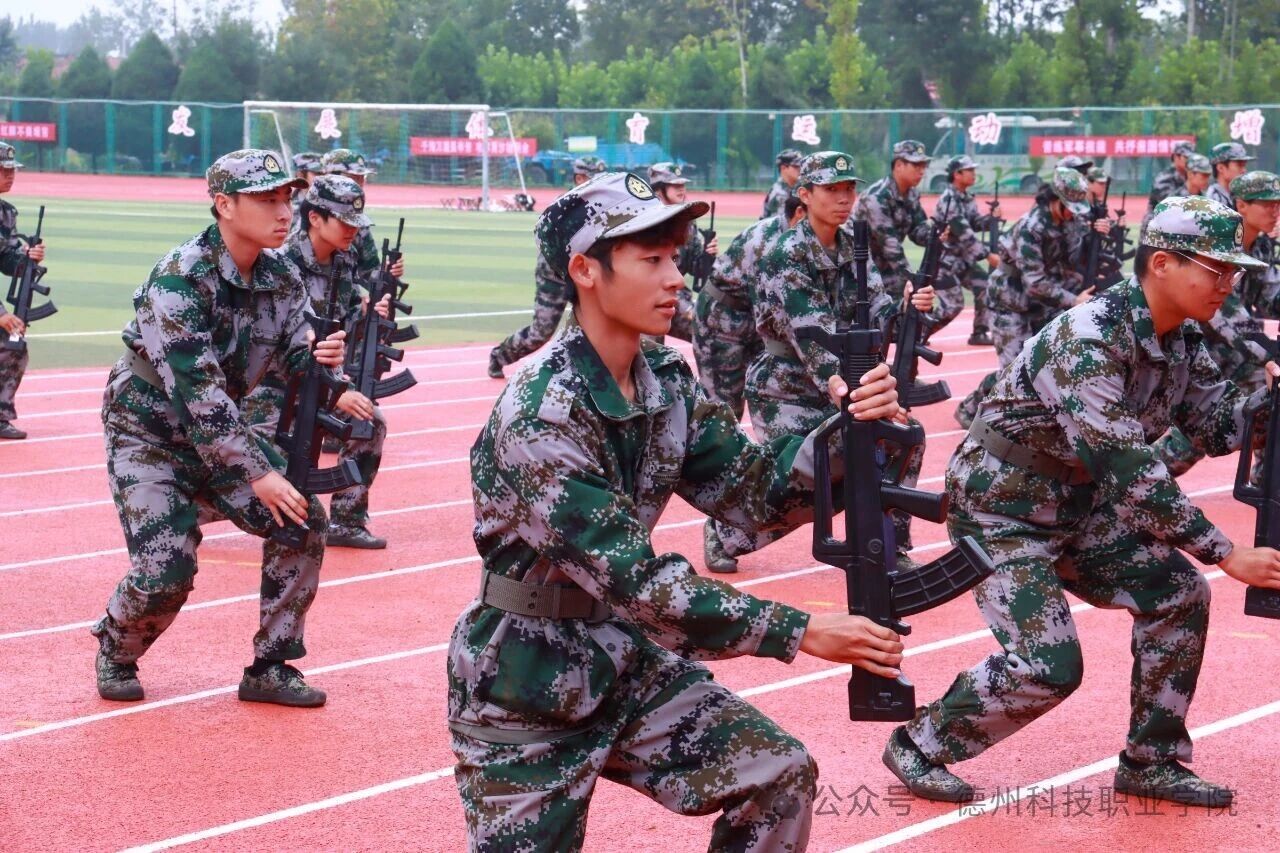 少妇被又大又粗又爽久久