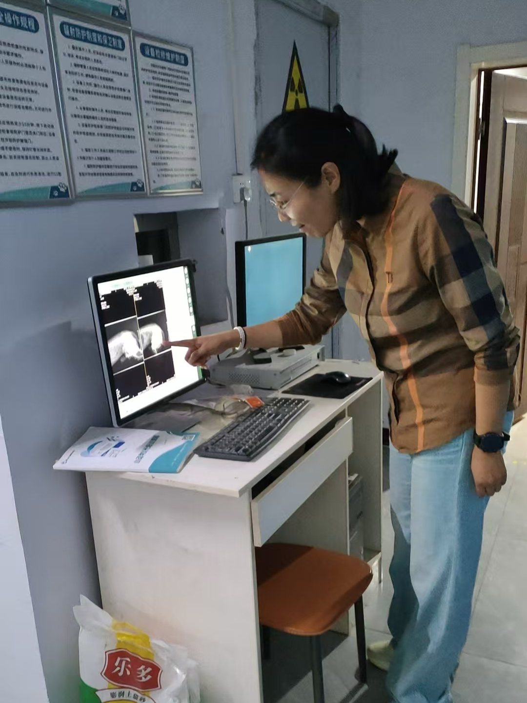 少妇被又大又粗又爽久久