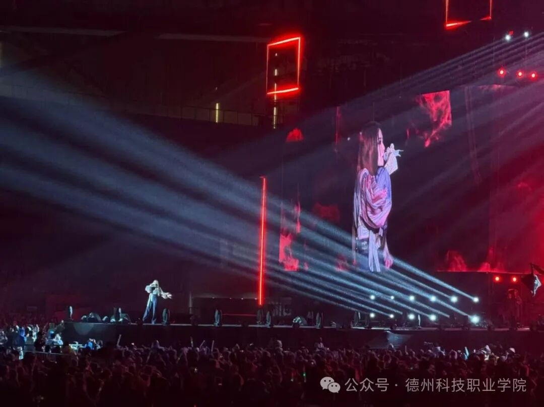 少妇被又大又粗又爽久久