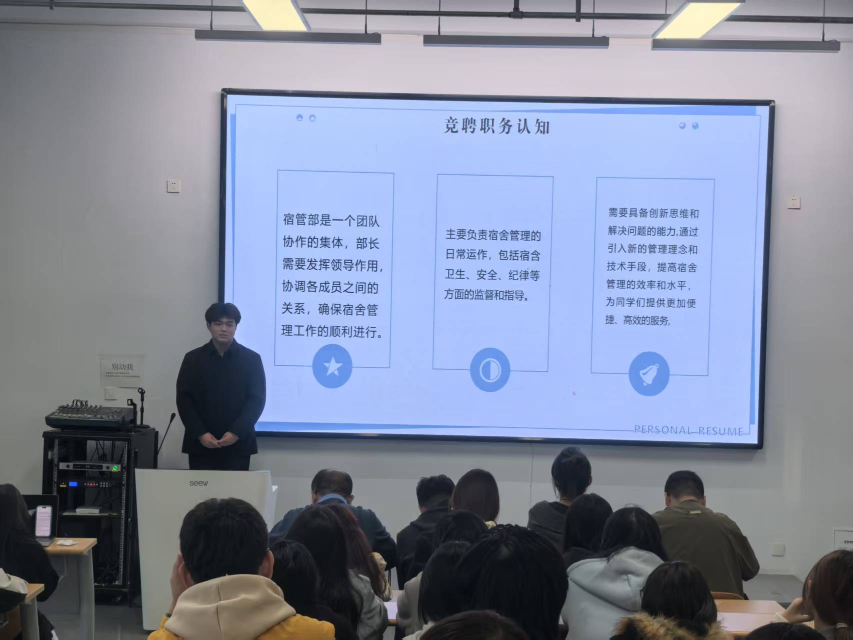 少妇被又大又粗又爽久久