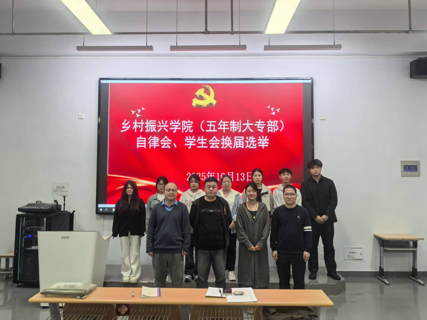 少妇被又大又粗又爽久久