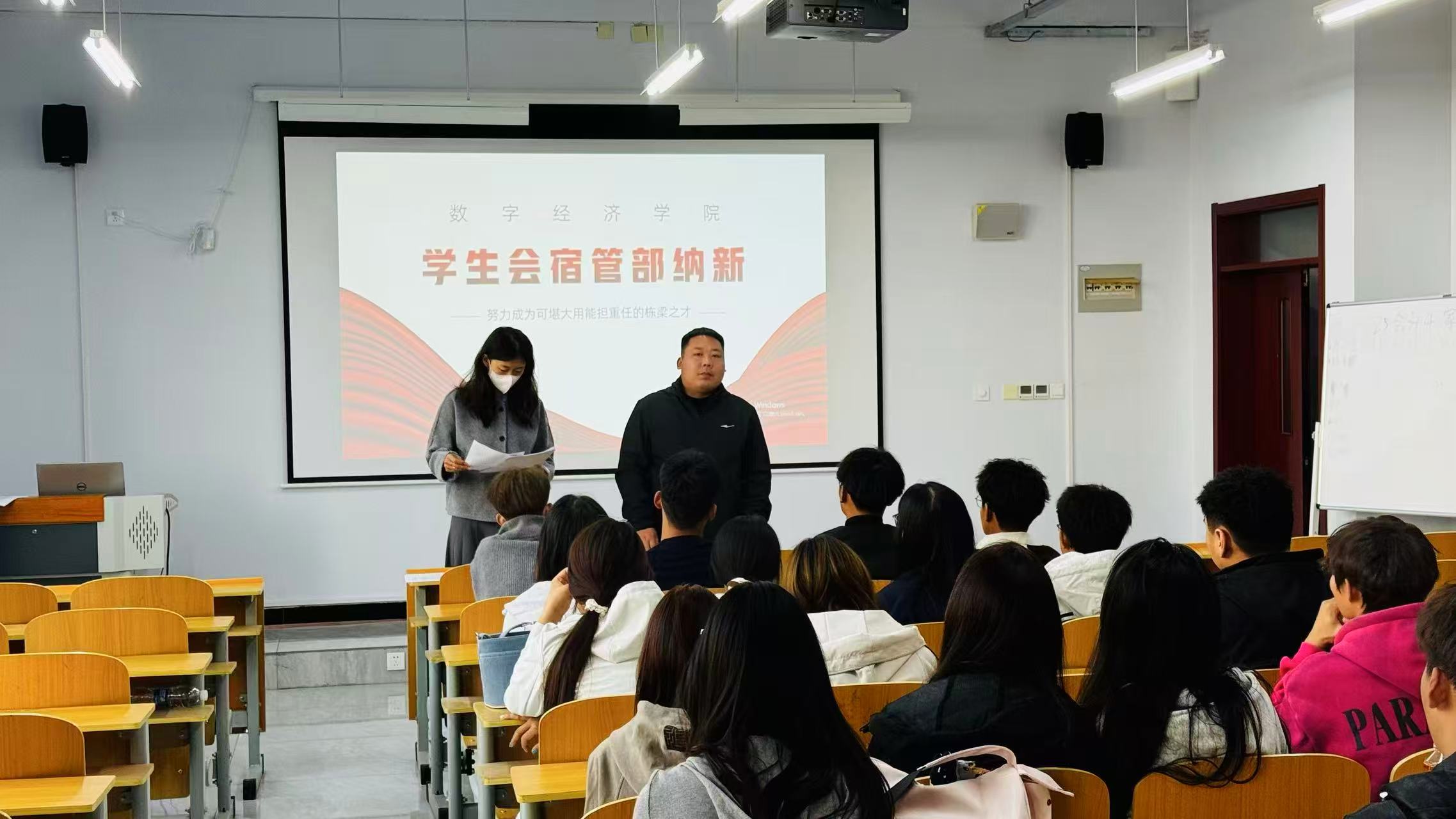 少妇被又大又粗又爽久久