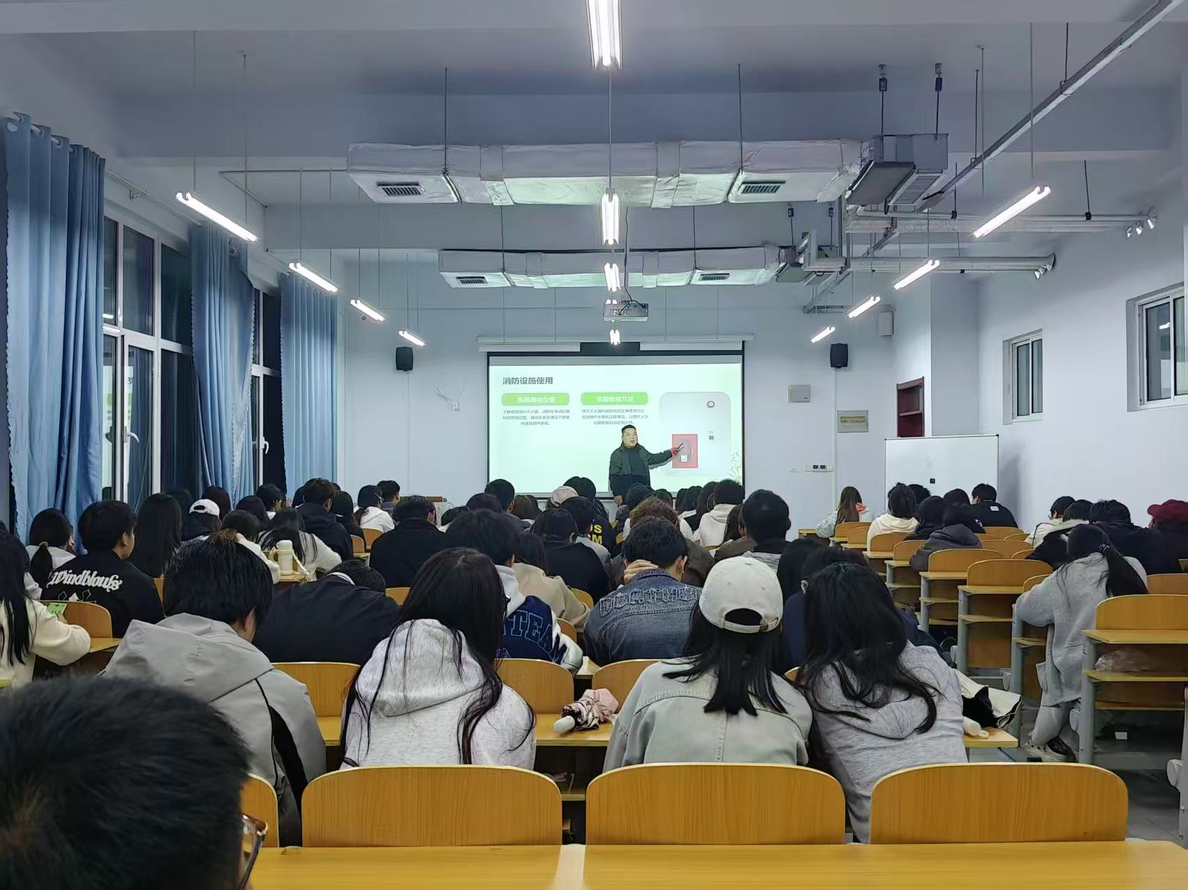 少妇被又大又粗又爽久久