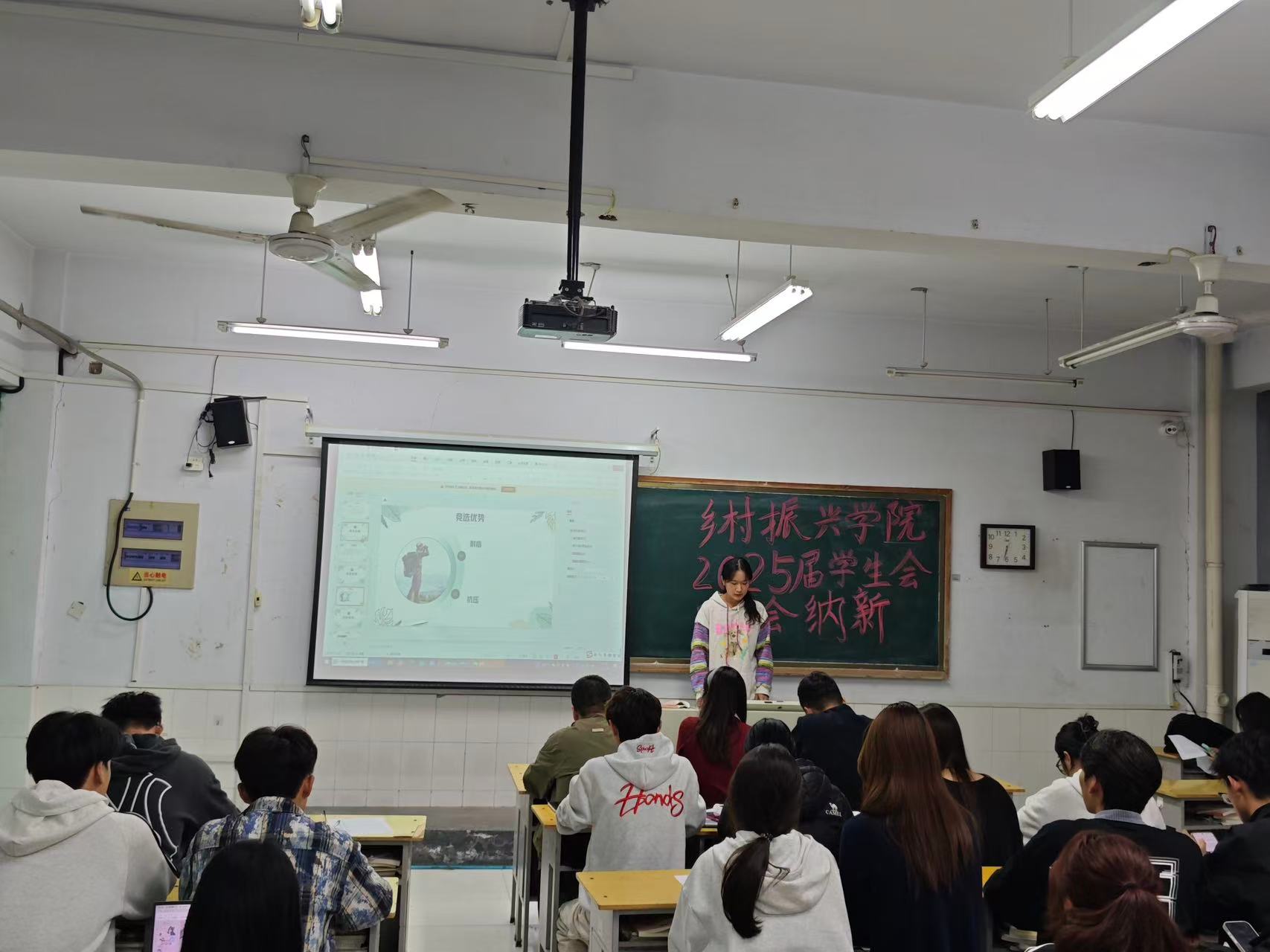 少妇被又大又粗又爽久久