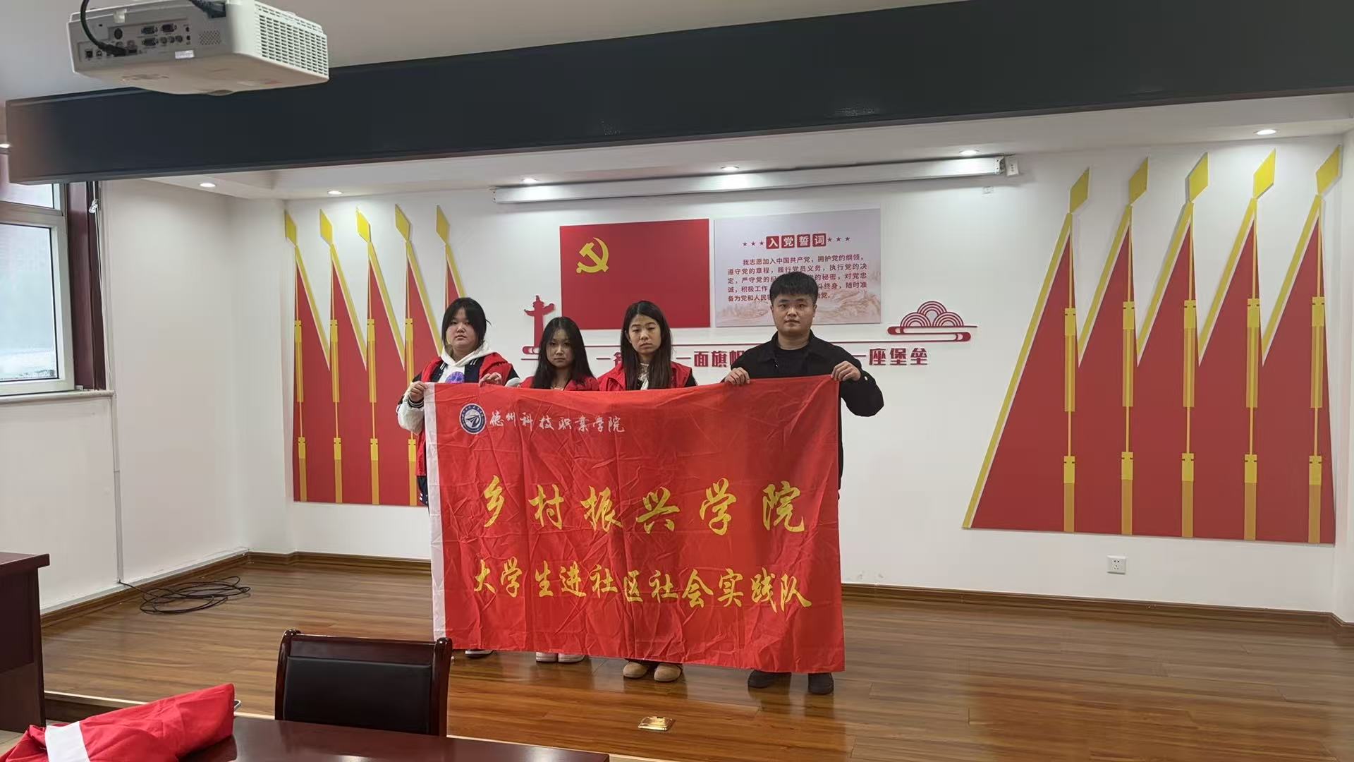 少妇被又大又粗又爽久久