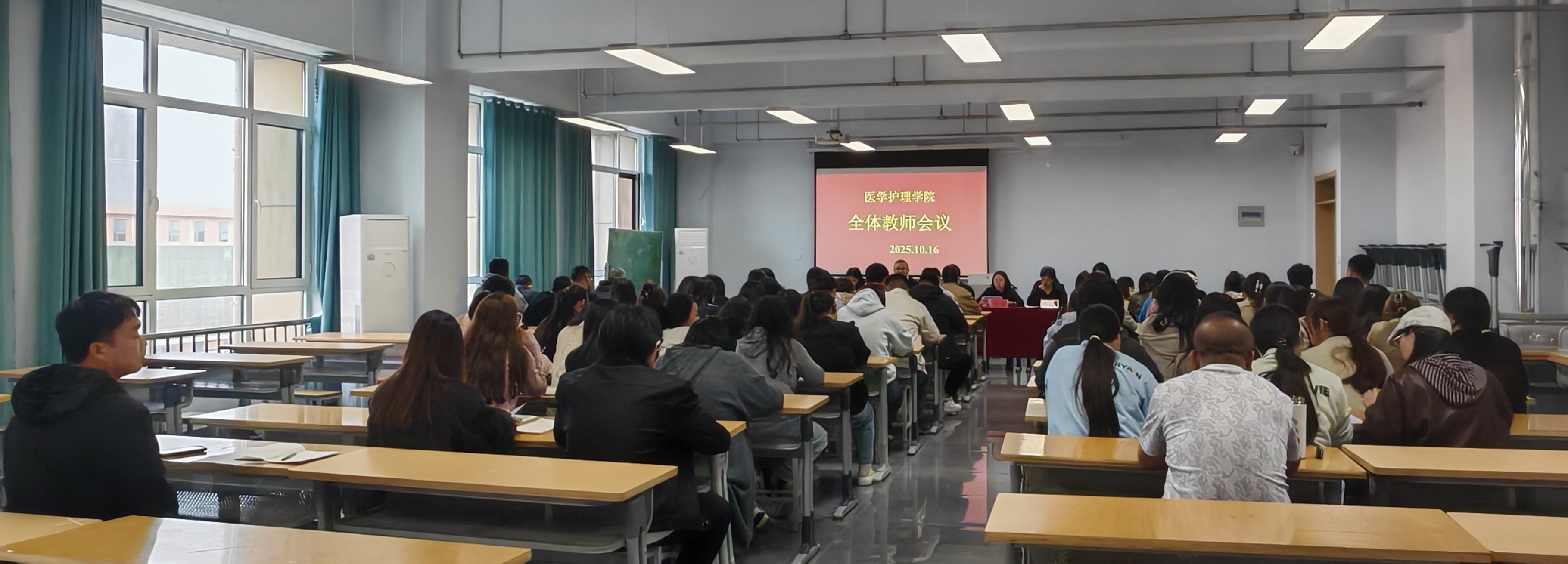 少妇被又大又粗又爽久久