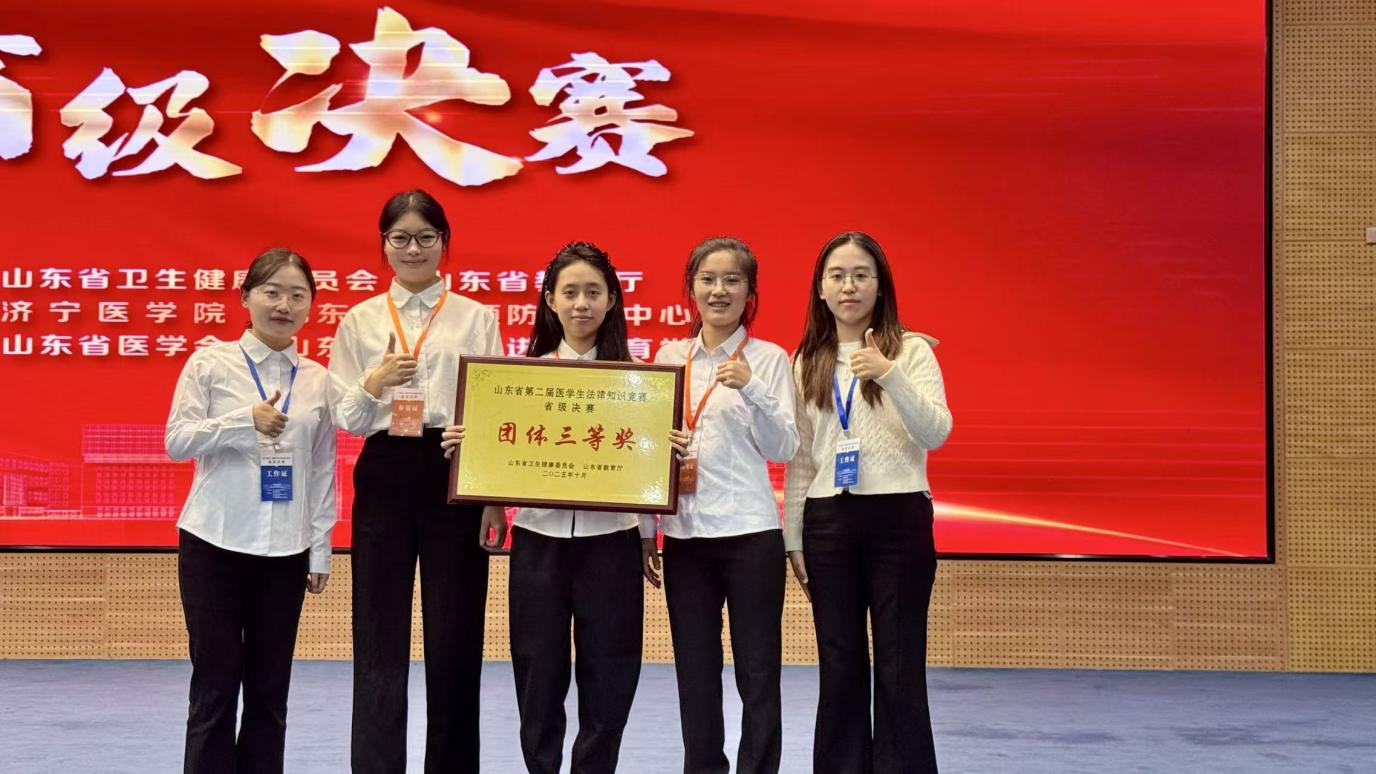 少妇被又大又粗又爽久久