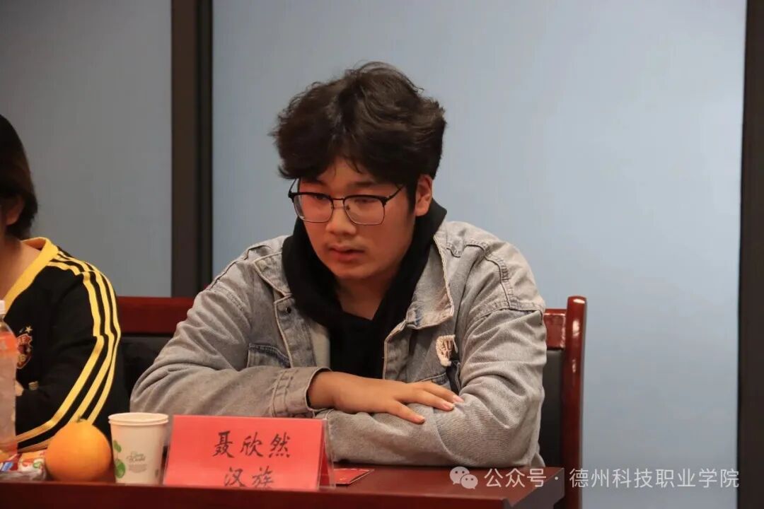 少妇被又大又粗又爽久久