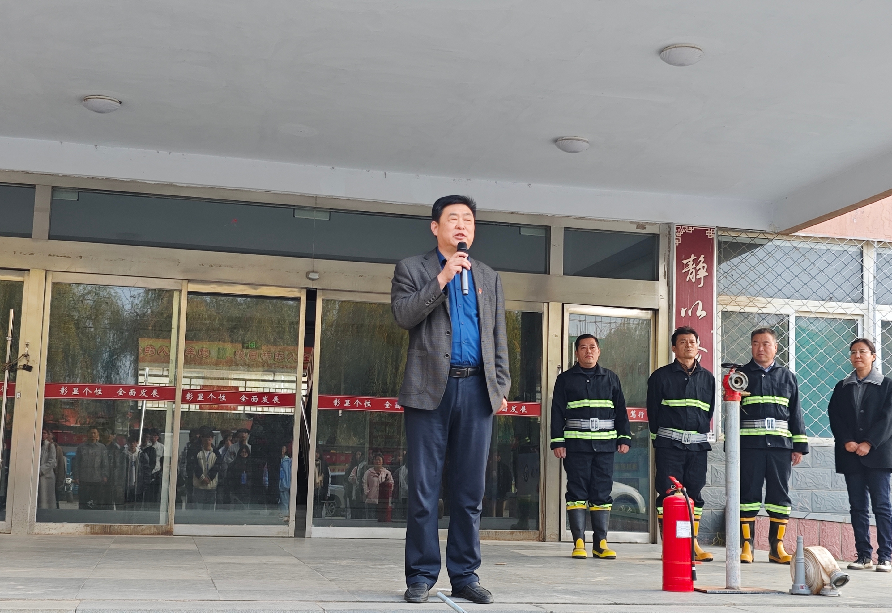 少妇被又大又粗又爽久久