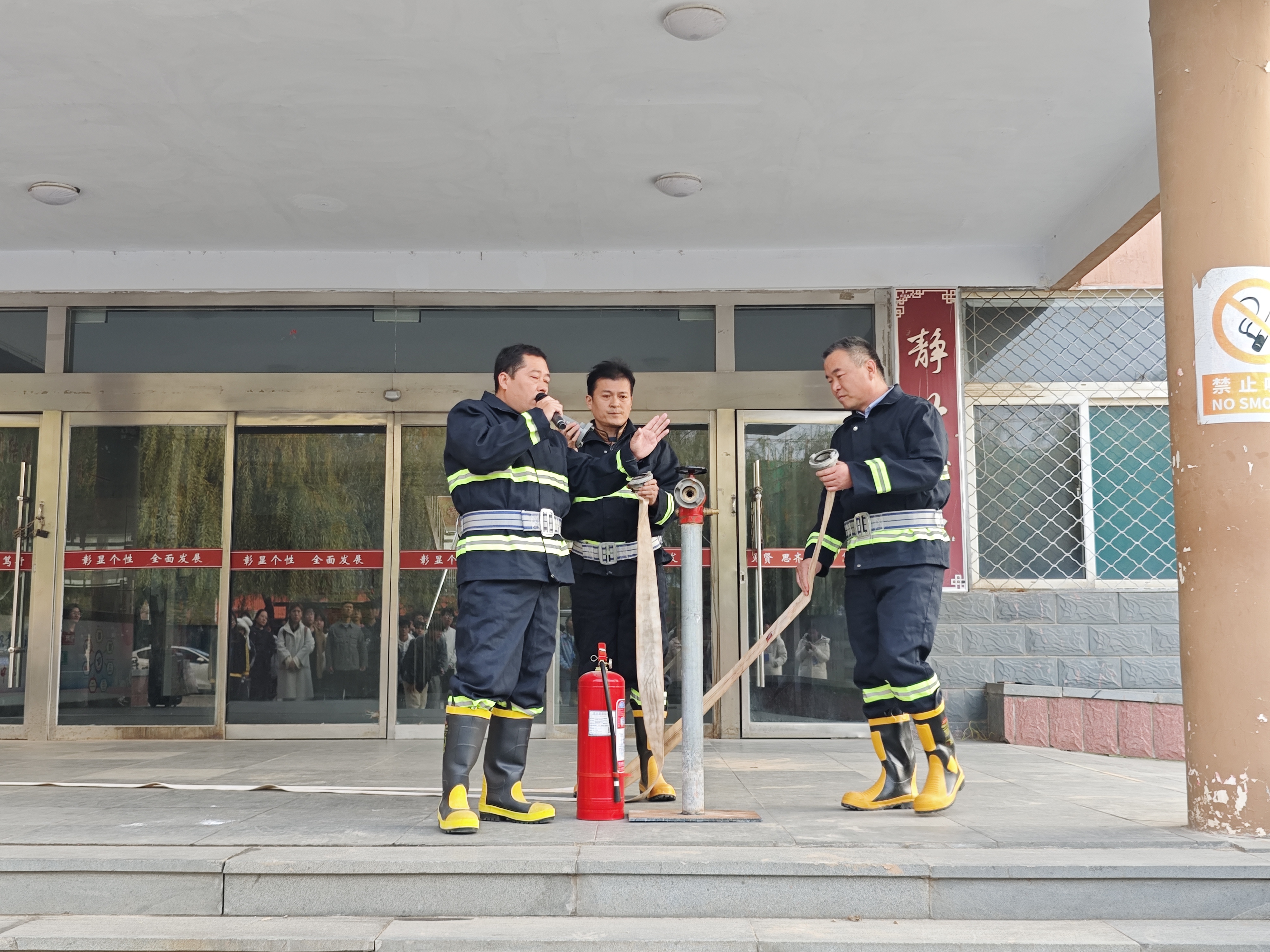 少妇被又大又粗又爽久久