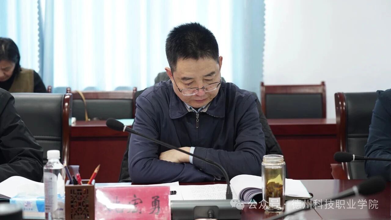 少妇被又大又粗又爽久久