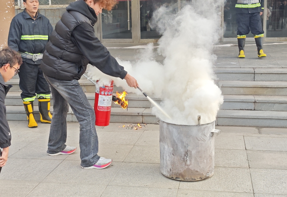 少妇被又大又粗又爽久久