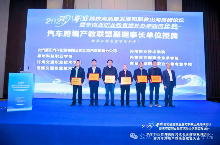 少妇被又大又粗又爽久久