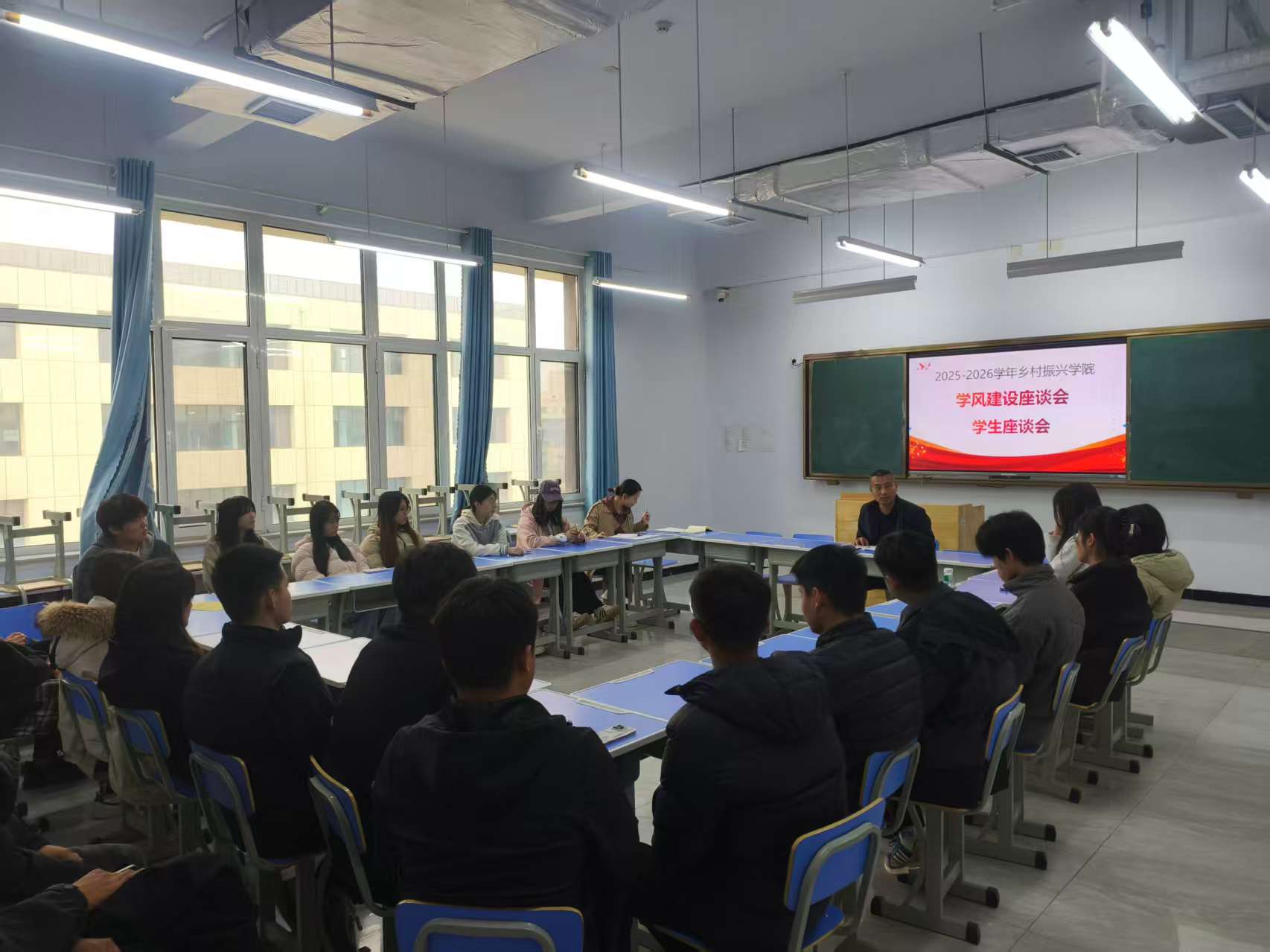 少妇被又大又粗又爽久久