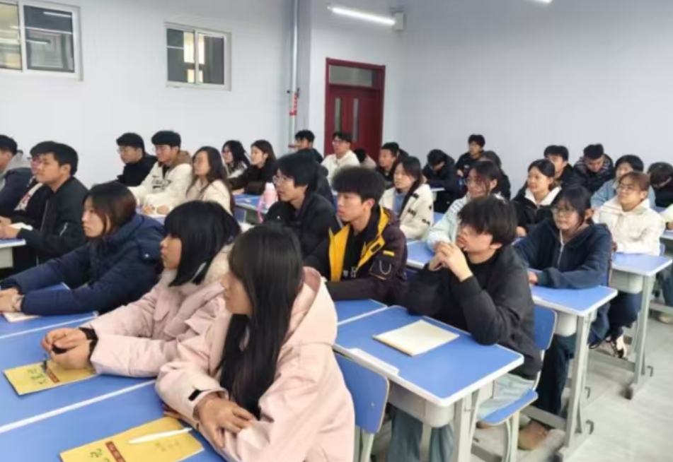 少妇被又大又粗又爽久久