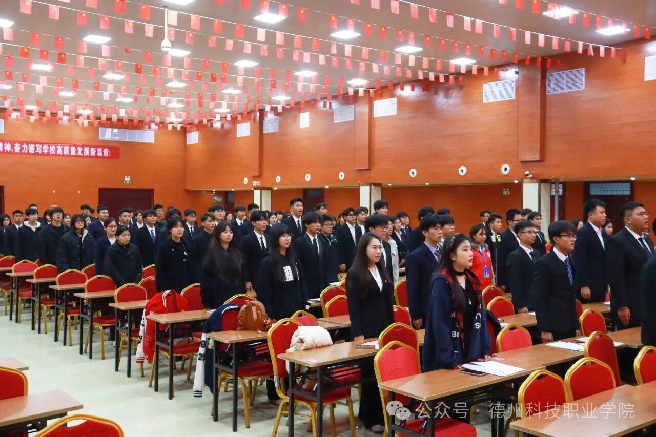 少妇被又大又粗又爽久久