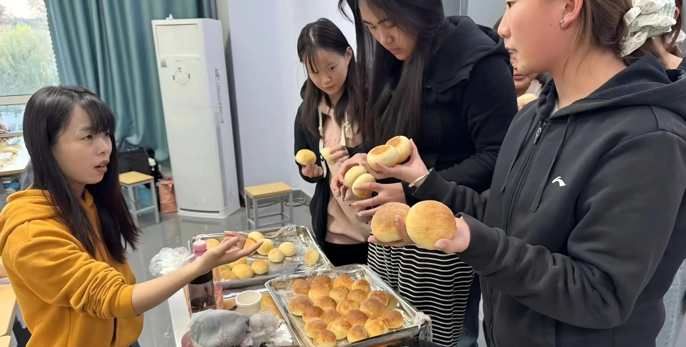 少妇被又大又粗又爽久久