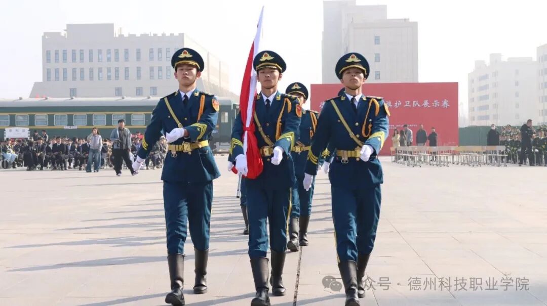 少妇被又大又粗又爽久久