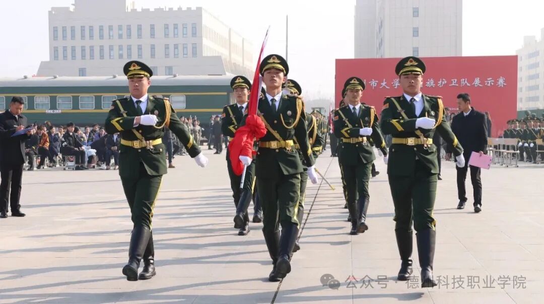 少妇被又大又粗又爽久久