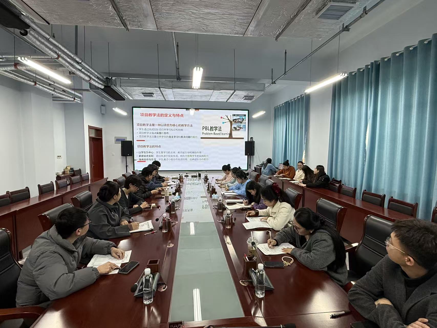 少妇被又大又粗又爽久久